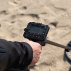 Metalldetektor XP IconX am Strand